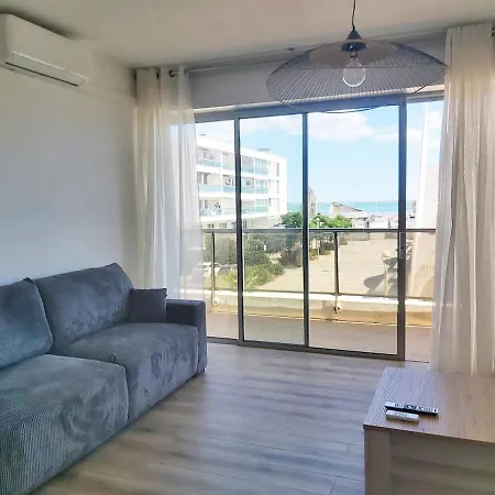 Superbe T3 Moderne Vue Avec Parking, Climatisation, Piscine *